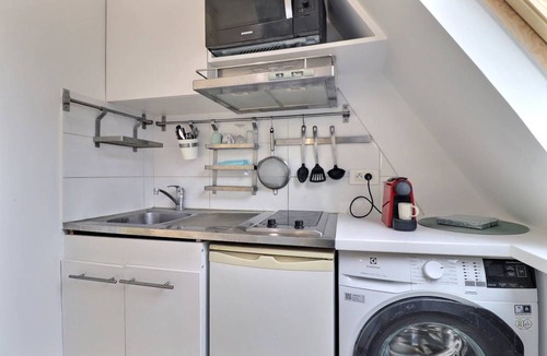 6th Arrondissement Apartment | 15 m² Apartment ∙ 1 guest