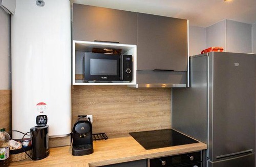 Villeneuve-le-Roi Apartment | 15 m² Serviced apartment ∙ 2 guests