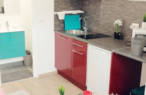 Savigny-sur-Orge Apartment | 15 MIN FROM PARIS/VILLA ORNELLA