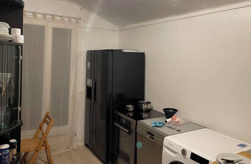 Drancy Bed & Breakfast | 15 min from Paris single room sharing