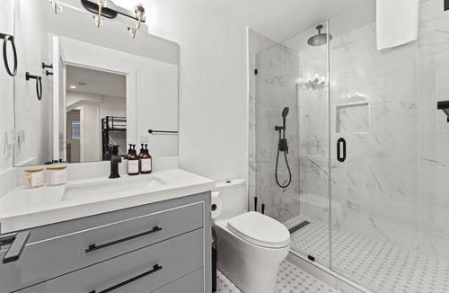 Bernal Heights House | 15-Min to Moscone | Work Table | Modern Setting