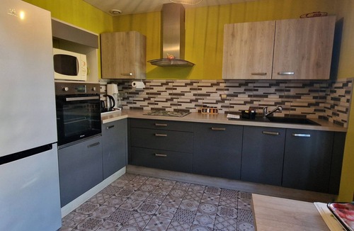 Lunel Villa | 15 minutes from the beach VERY NICE LANGUEDOCIENNE HOUSE offering peace and serenity