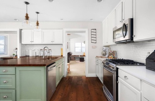 East Congress House | 15 person - Amazing Patio 5min - SOCO and St Elmo