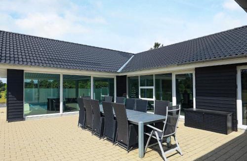 Sundstrup House | 15 person holiday home in Højslev