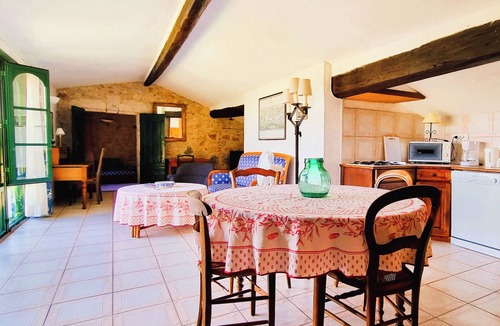 La Tour-Sur-Orb House | 15-person manor house with swimming pool