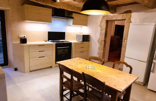 La Tour-Sur-Orb House | 15-person manor house with swimming pool