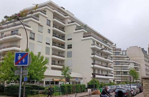 Saint-Louis Apartment | 150 m² Apartment ∙ 2 bedrooms ∙ 4 guests