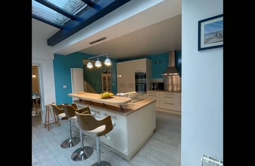 Luc-sur-Mer House | 150 m² House ∙ 4 bedrooms ∙ 9 guests