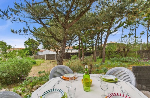 Bretignolles-sur-Mer House | 150m from the beach - Maison vendéenne for 6