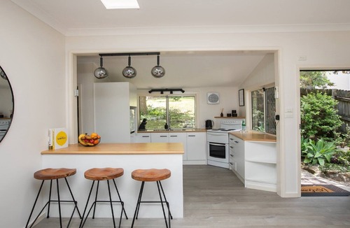 Pearl Beach House | 150mtrs to beach +Trampoline