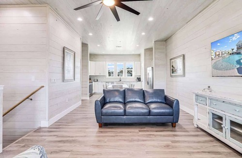 Fulton House | 151 Seven Palms, Ahoy Matey