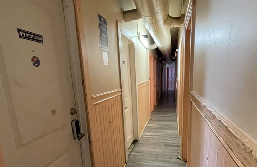 Downtown San Francisco Cabin | 152 6th st Unit #14