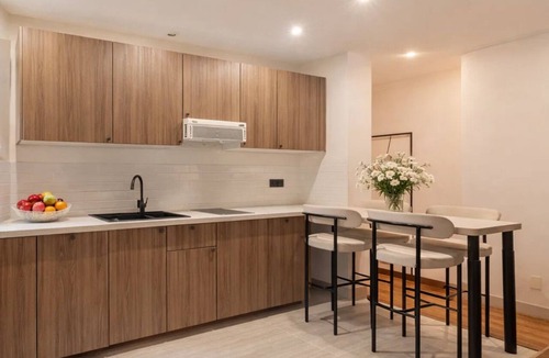 Jardin des plantes Apartment | 1525 Clef