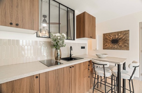 Necker Apartment | 1527 Bargue