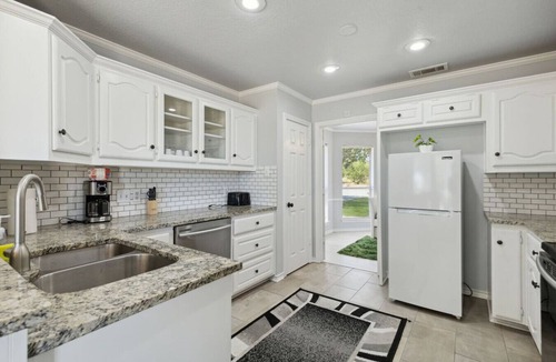 Kemp House | 15275 CR 4052 Kemp TX