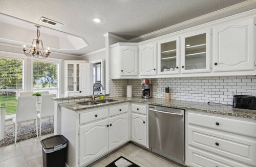 Kemp House | 15275 CR 4052 Kemp TX