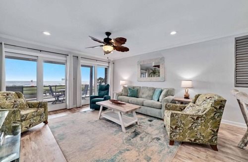 Ono Island Condo | 153 m² Condo ∙ 3 bedrooms ∙ 8 guests