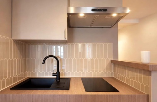 Val-de-Grace Apartment | 1532 Mouffetard