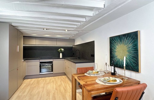Quartier de la Porte-Saint-Denis Apartment | 1533 Petites écuries