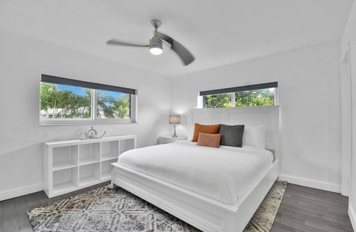 North Corals House | 1560 Managed By Brampton Park