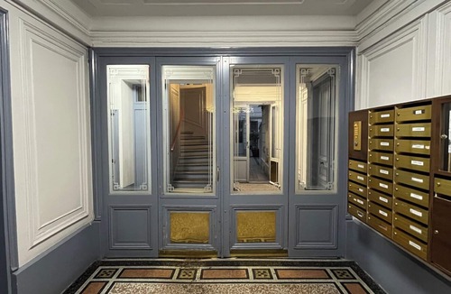 Epinettes Apartment | 1590 Legendre