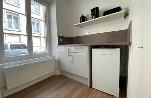 Saint-Jean Eudes Saint-Gilles Apartment | 15m for 2 near the Castle and the Port of Caen!