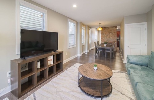 Ironbound District Villa | 15MIN->EWR/American Dream Mall!