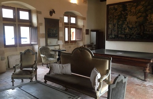 Saint-Vincent-Bragny House | 15TH CENTURY PRIORY