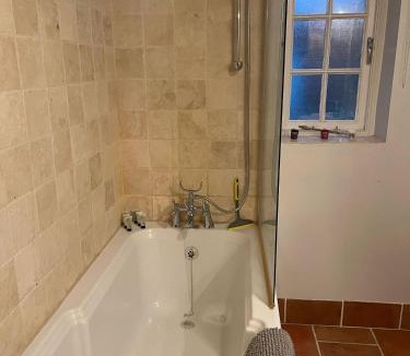 Cambridge House | 15th Century Thatched Cottage