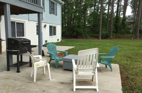 Onancock House | 16 Acres Waterfront Retreat on Deep Creek