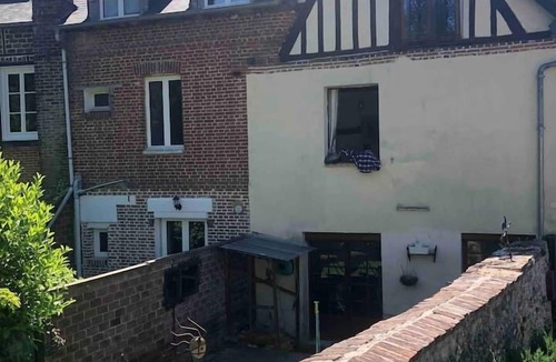 Lyons-la-Foret House | 16 century house in beautiful Norman village