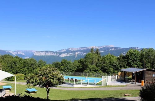 Miribel-les-Echelles Ski Chalet | 16. Chalet 30 m², TV "Primevere" 5 persons