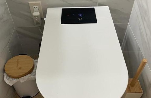 The Lanes House | #16 Extra Large Room with Private Bathroom