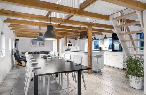Thisted Municipality House | 16-person holiday home with view over the water and wilderness bath.