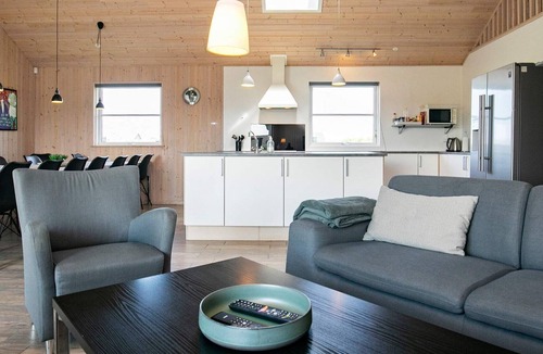 Nr. Lyngby House | 16 person holiday home in Løkken