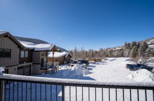 Keystone Villa | 16 Sanctuary Lane