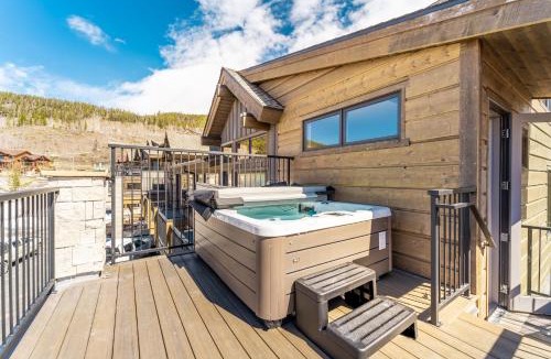 Keystone Villa | 16 Sanctuary Lane