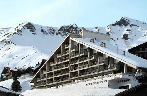 Val d'Illiez Apartment | 160 m² Apartment ∙ 4 bedrooms ∙ 14 guests