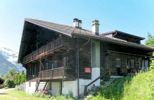 Champery Apartment | 160 m² Apartment ∙ 5 bedrooms ∙ 16 guests