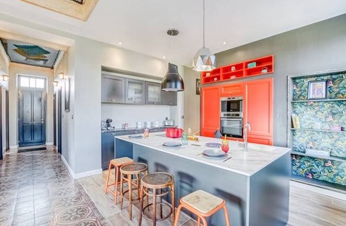Guise House | 160 m² House ∙ 4 bedrooms ∙ 7 guests