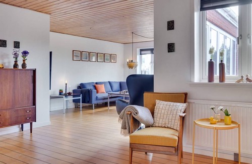 Lild Strand House | 160 m² House ∙ 4 bedrooms ∙ 8 guests