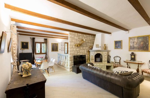 Gornji Kono Villa | 160 m² Villa ∙ 4 bedrooms ∙ 8 guests
