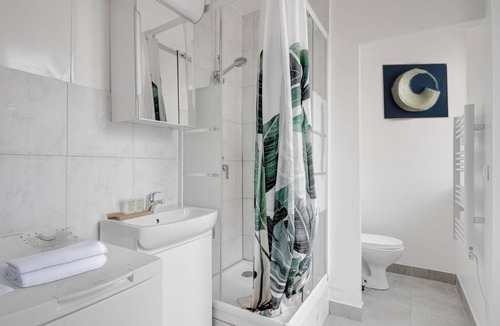 Montreuil Apartment | 163 Mimoza Suite - Superb Apartment in Montreuil
