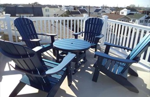 Beach Haven Gardens Condo | 16351 Hesser - 3BR 2 BA Home