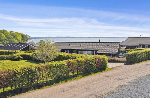 Kelstrup House | 165 m² House ∙ 4 bedrooms ∙ 10 guests