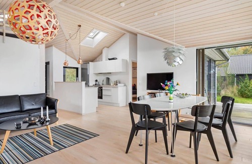 Melby House | 1658 Melby - Stjernehøj 6