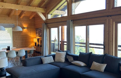 Vex Ski Chalet | 166 m² Chalet ∙ 4 bedrooms ∙ 10 guests