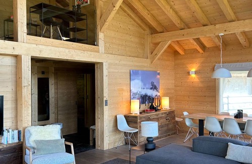 Vex Ski Chalet | 166 m² Chalet ∙ 4 bedrooms ∙ 10 guests