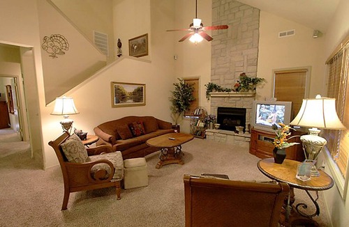 Branson West House | 167 m² House ∙ 3 bedrooms ∙ 8 guests