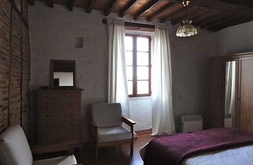 Castelnau-de-Montmiral House | 16th Century House Plus Studio Flat in Gorgeous French Village